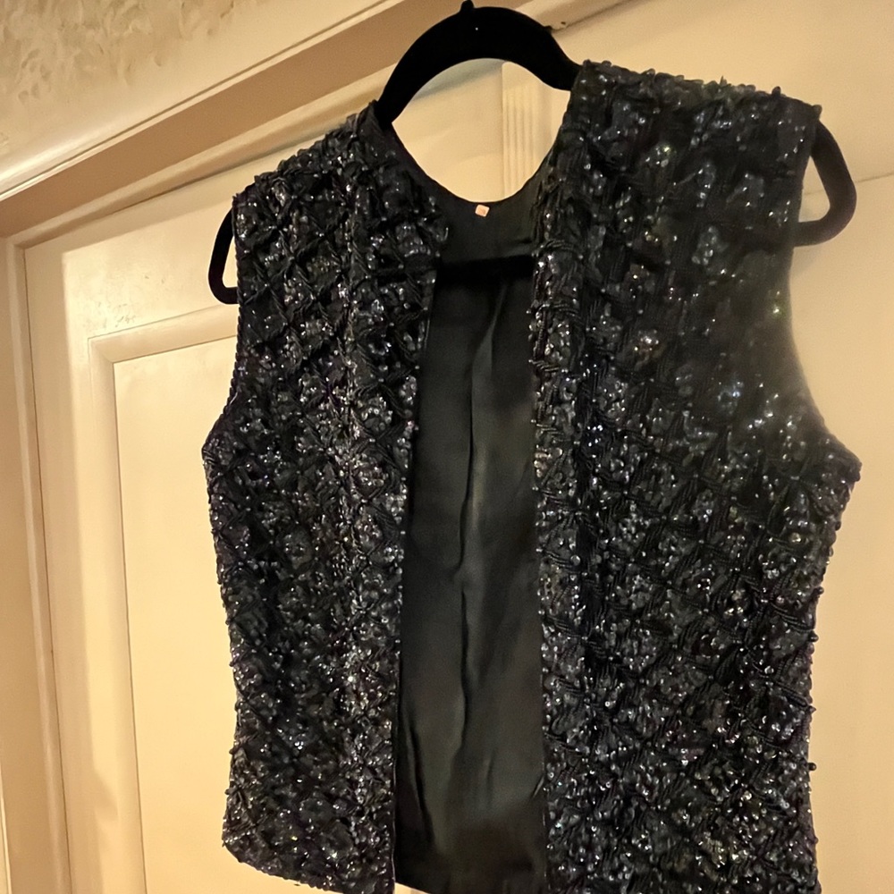 Black beaded zip up vest. Vintage and beautiful.